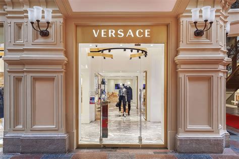 negozio versace verona|Trova la boutique Versace più vicina .